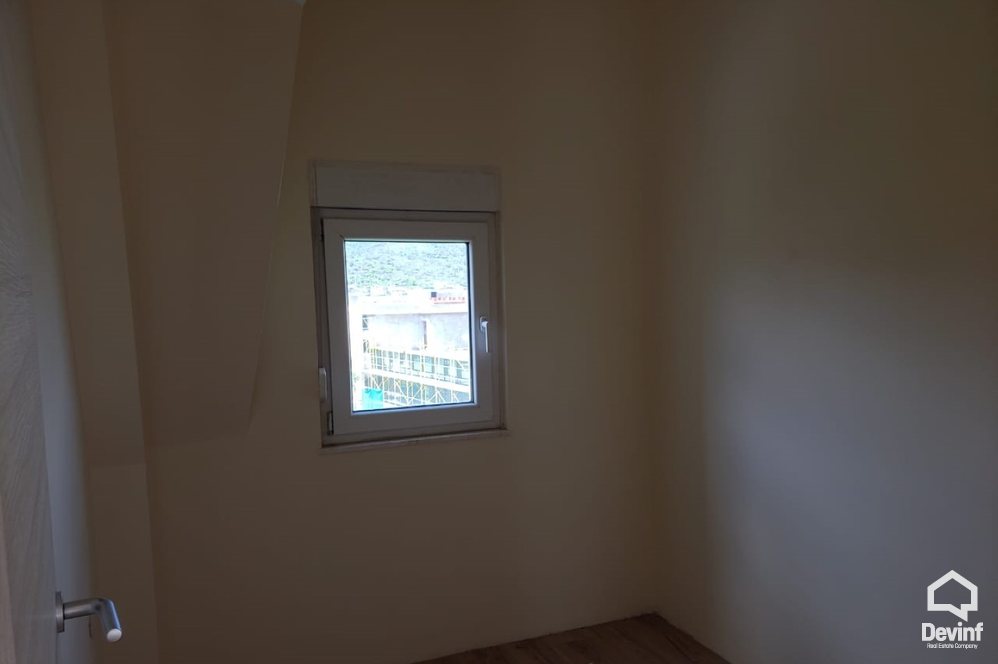 Tirane For Rent Villa  Hosuse in a residential compound in TEG area Villa