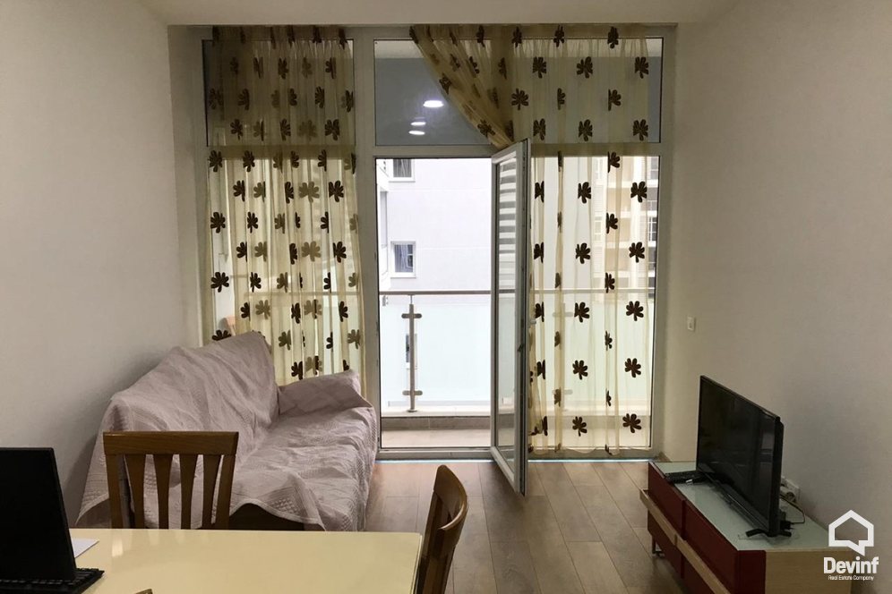 Tirane Qera Apartament 1+1+A Apartament ne kompleks rezidencial ne Rr. Komuna e Parisit apartament