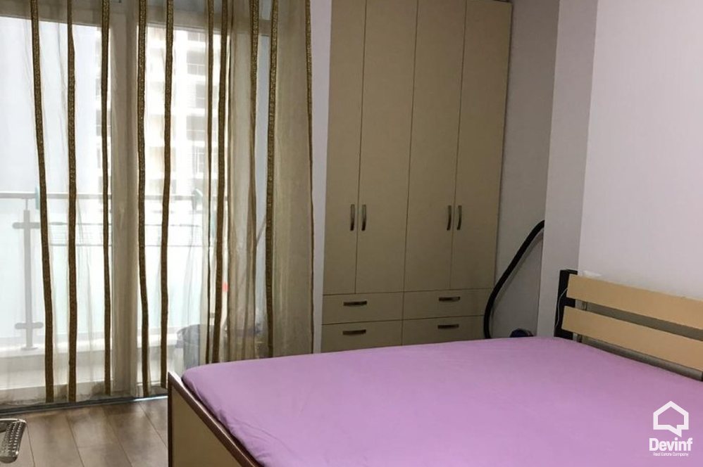 Tirane Qera Apartament 1+1+A Apartament ne kompleks rezidencial ne Rr. Komuna e Parisit apartament