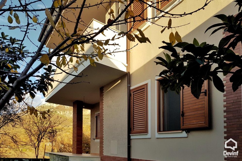 Tirane For Sale Villa 2+1+G Tirane-Elbasan Road, Krrabe Village Villa