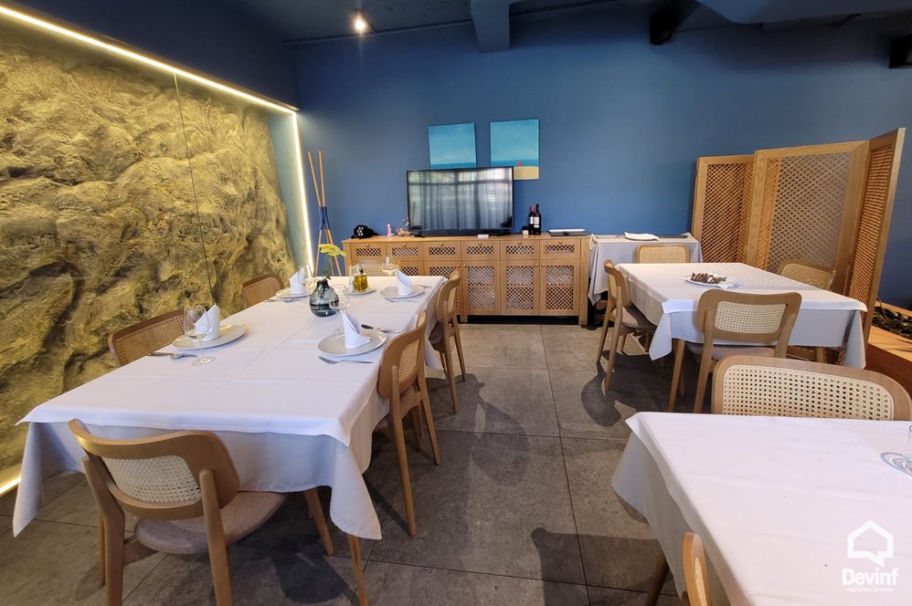Tirane For Sale Bar-Restaurant  Papa Gjon Pali II, near the Albanian Radio Television Shop Bar-Coffee restorant