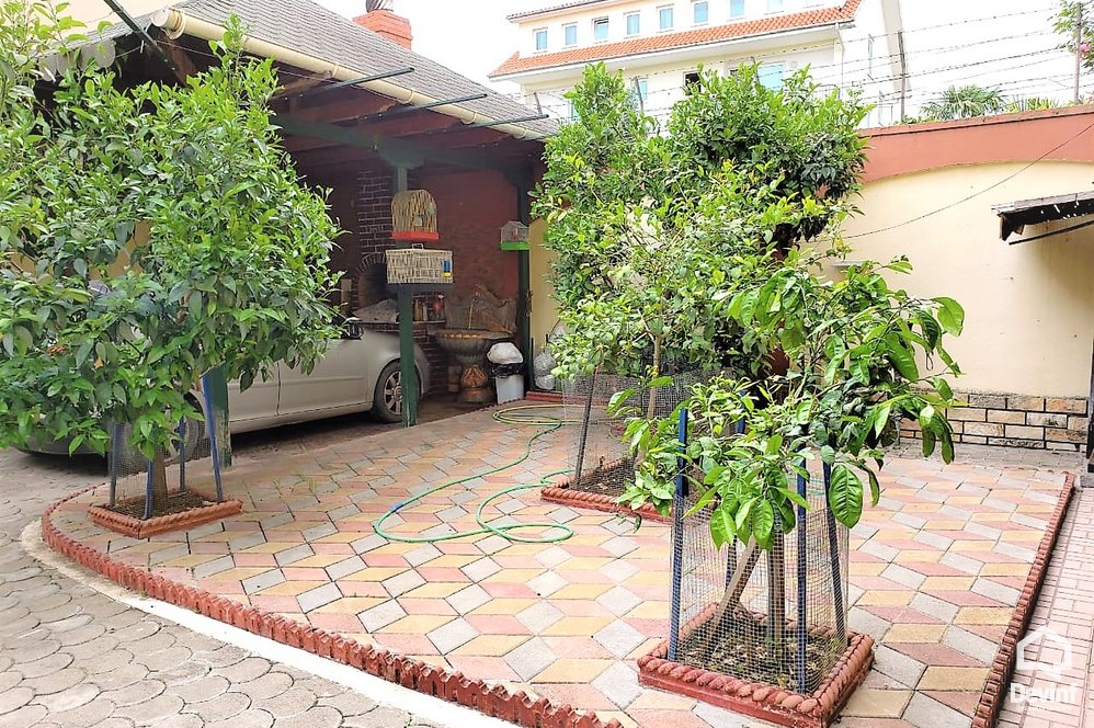 Tirane Shitje Shtepi Private Me shume se 4 dhoma Rruga Don Bosko zyre