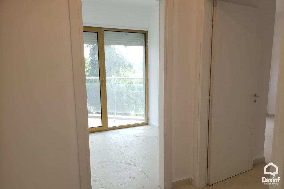 Tirane Qera Apartament 3+1+A Ndertese e re ne zonen e ish Bllokut apartament zyre