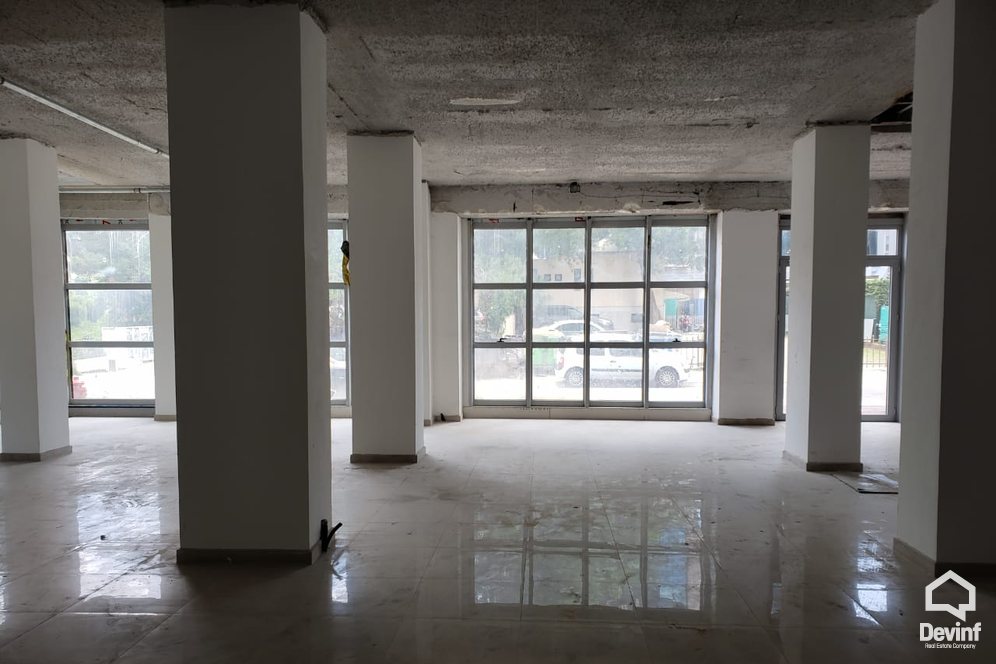Tirane Qera Dyqan  Zona e ish Bllokut apartament