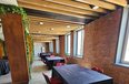 Tirane Qera Zyre  Salle 850 metra katrore per qira ne zonen e Kombinatit ndertese multifunksionale bar-kafe qender estetike zyre restorant