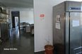 Tirane Qera Zyre  Salle 850 metra katrore per qira ne zonen e Kombinatit ndertese multifunksionale bar-kafe qender estetike zyre restorant