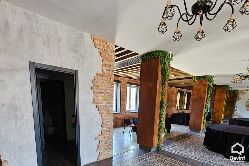 Tirane For Rent Office  850 square meter hall for rent in the Kombinat area Multifunctional Building Bar-Coffee qender estetike Office restorant