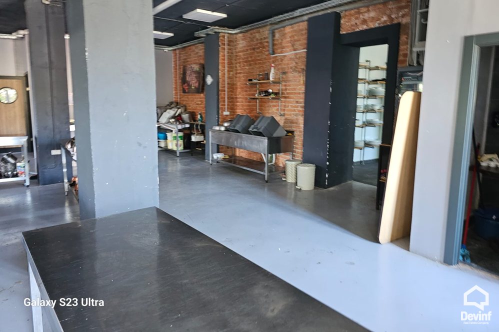 Tirane For Rent Office  850 square meter hall for rent in the Kombinat area Multifunctional Building Bar-Coffee qender estetike Office restorant