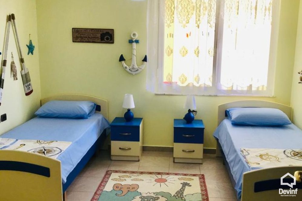 Tirane Qera Apartament 2+1+A Apartament ne zonen e Bllokut apartament