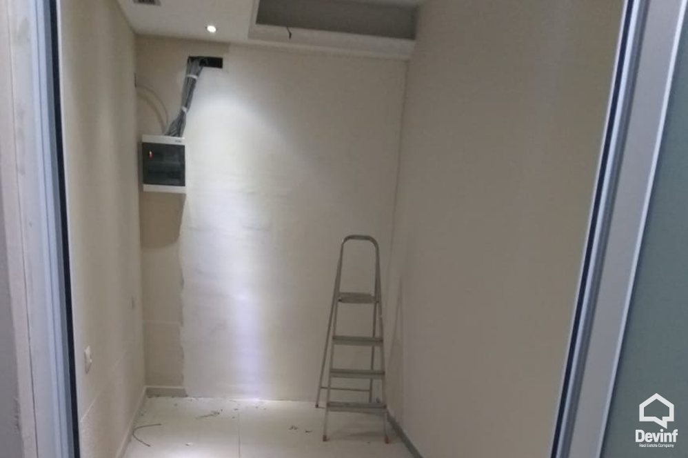 Tirane For Sale Shop  Estetical center near the Botanical Garden qender estetike