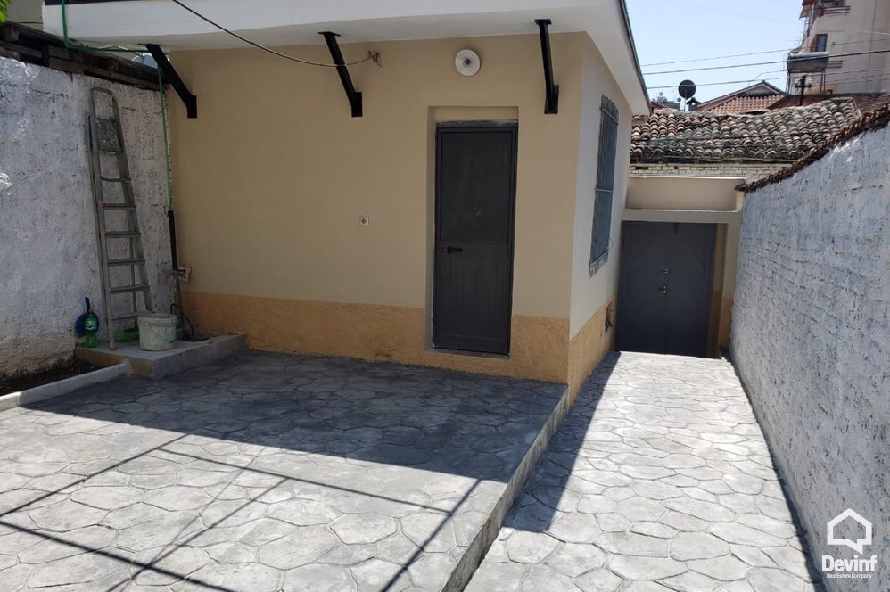 Tirane For Rent Houses 2+1+A House in Bardhyl Street Apartment Villa