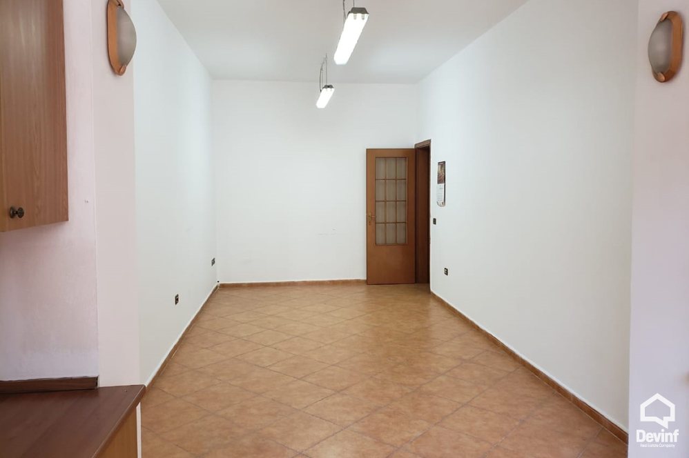 Tirane Qera Apartament 2+1+A Zyre prane Stadiumit Selman Stermasi apartament zyre