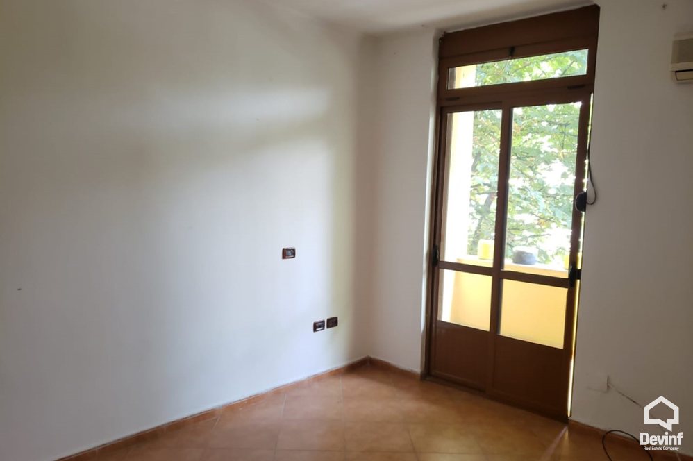 Tirane Qera Apartament 2+1+A Zyre prane Stadiumit Selman Stermasi apartament zyre