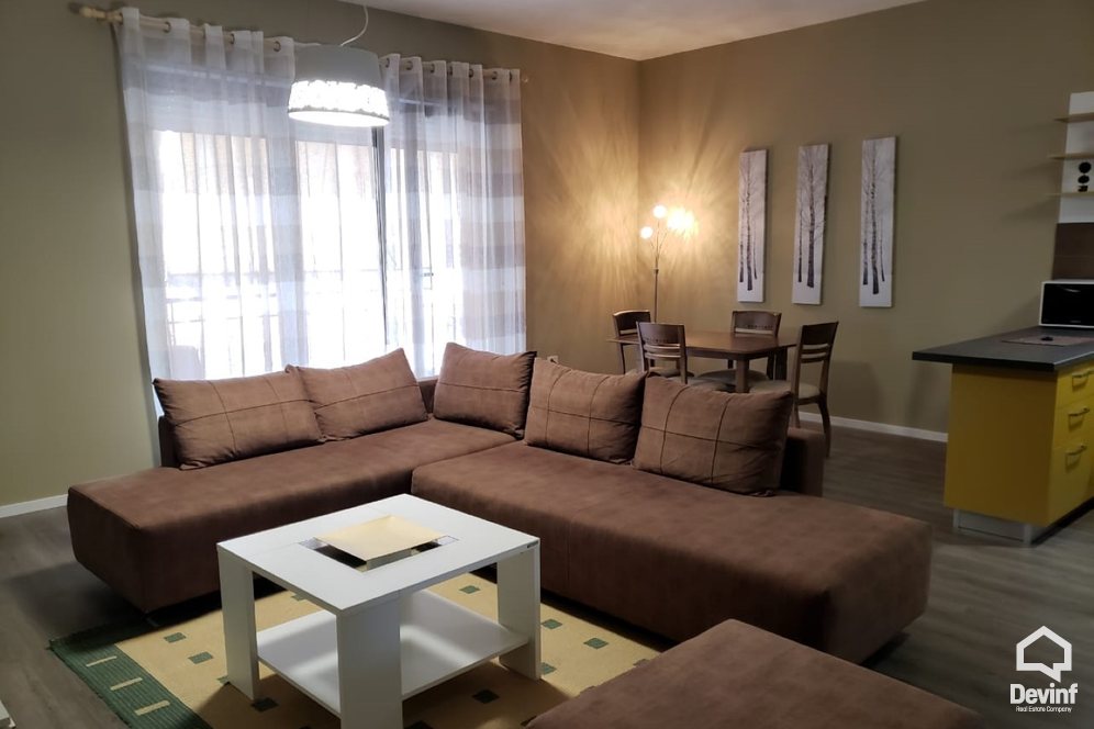 Me Qera Apartament 2+1+A Apartament ne Rr. Kavajes Tirane
