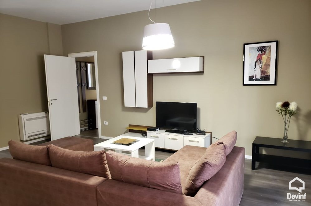 Tirane Qera Apartament 2+1+A Apartament ne Rr. Kavajes apartament
