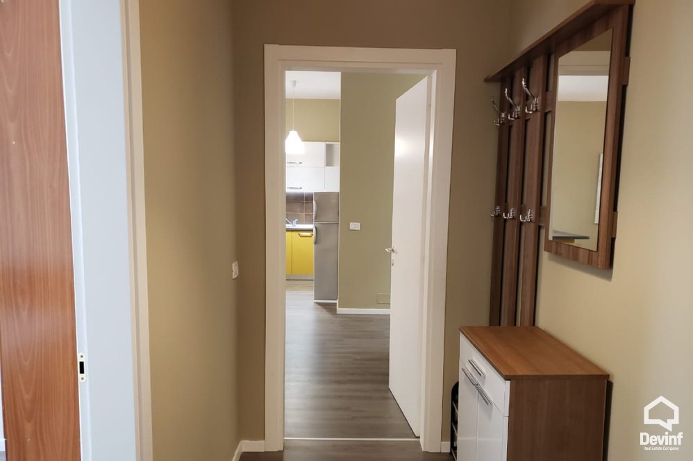 Tirane Qera Apartament 2+1+A Apartament ne Rr. Kavajes apartament