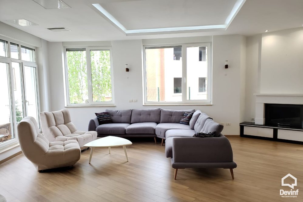Tirane For Sale Villa 4+1+G Villa in housing compound located in the area of Tirana East Gate Shopping Mall Villa Residential Complex