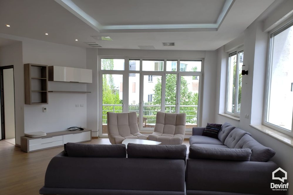 Tirane For Sale Villa 4+1+G Villa in housing compound located in the area of Tirana East Gate Shopping Mall Villa Residential Complex