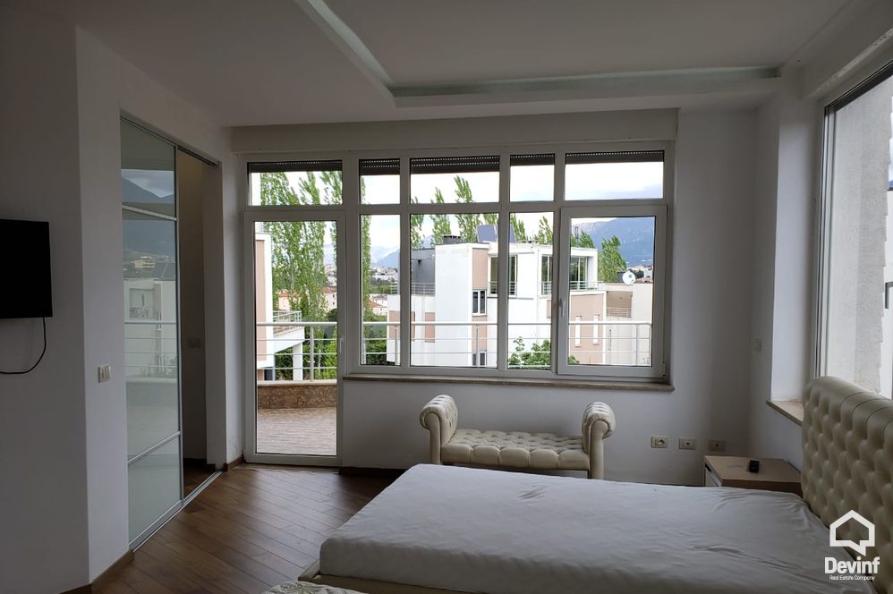 Tirane For Sale Villa 4+1+G Villa in housing compound located in the area of Tirana East Gate Shopping Mall Villa Residential Complex