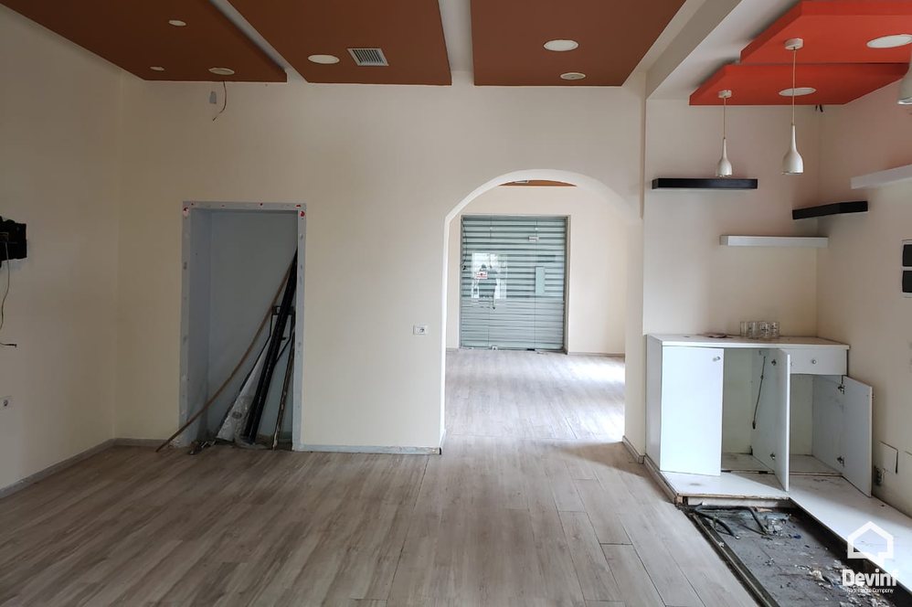 Tirane For Rent Shop  The shop is located in Qytet Studenti area Shop Bar-Coffee