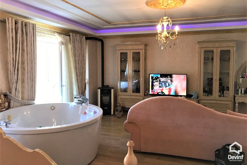 Pogradec For Sale Apartment 1+1 In the Center of Pogradec City Bedsit