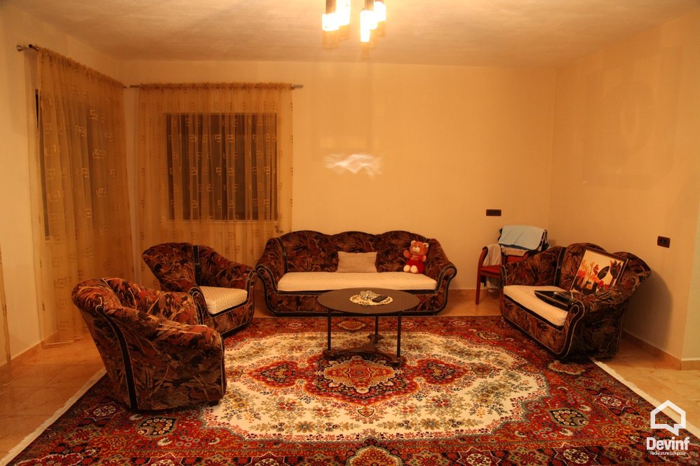 Tirane For Sale Villa Me shume se 4 dhoma Near Farka Lake, Tirane Villa