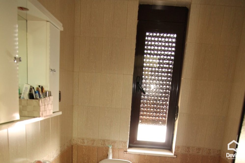 Tirane For Sale Villa Me shume se 4 dhoma Near Farka Lake, Tirane Villa