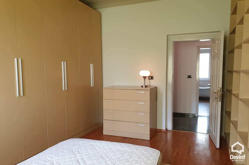 Tirane Shitje Apartament 3+1+A Prane Stadiumit Dinamo apartament