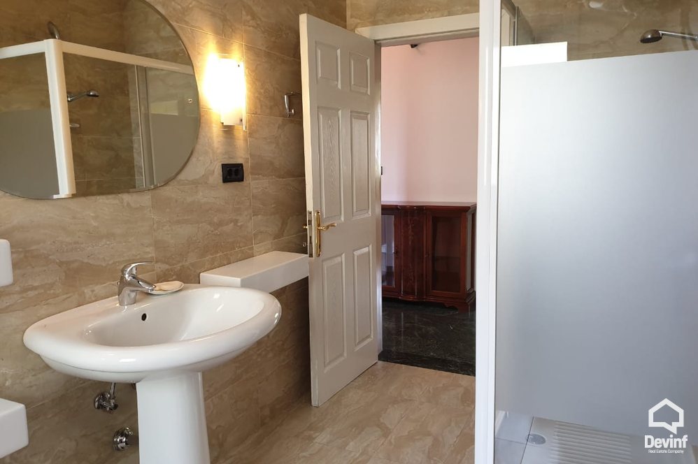Tirane Shitje Apartament 3+1+A Prane Stadiumit Dinamo apartament