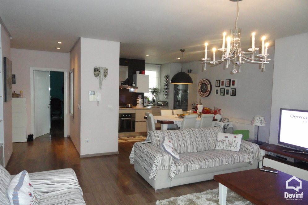 Tirane Qera Apartament 2+1+A Mbrapa Akademise se Arteve te Bukura apartament