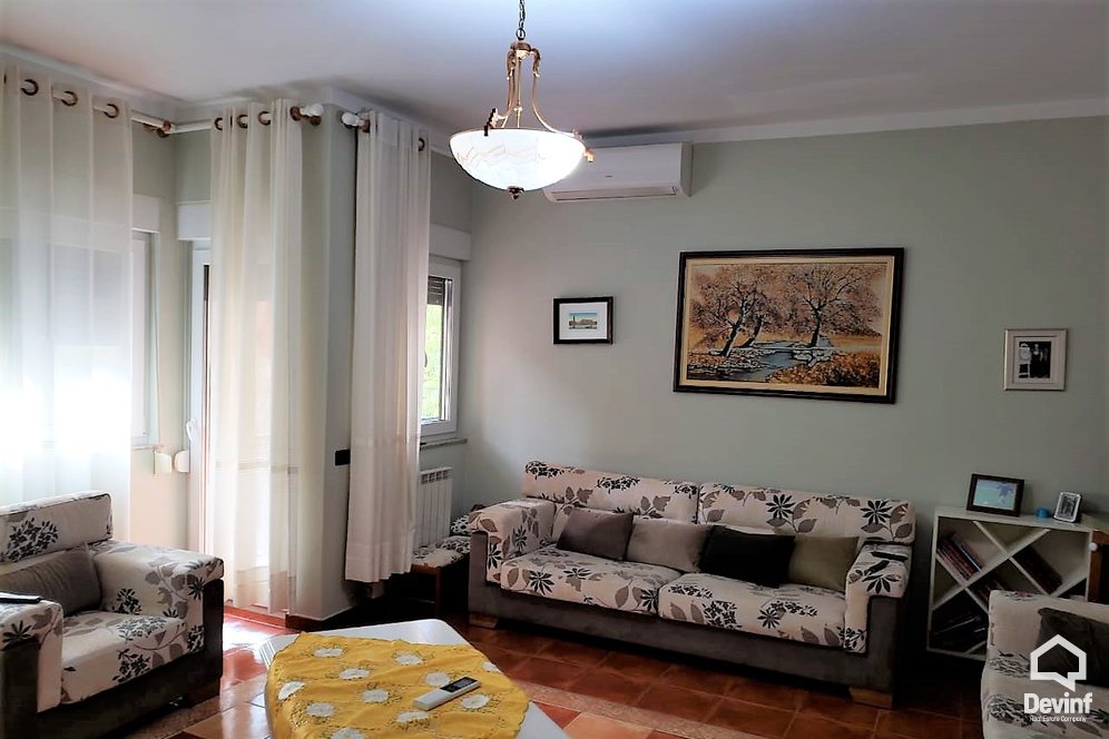 Me Qera Apartament 3+1+G Apartament i ri prane Shkolles se Baletit Tirane