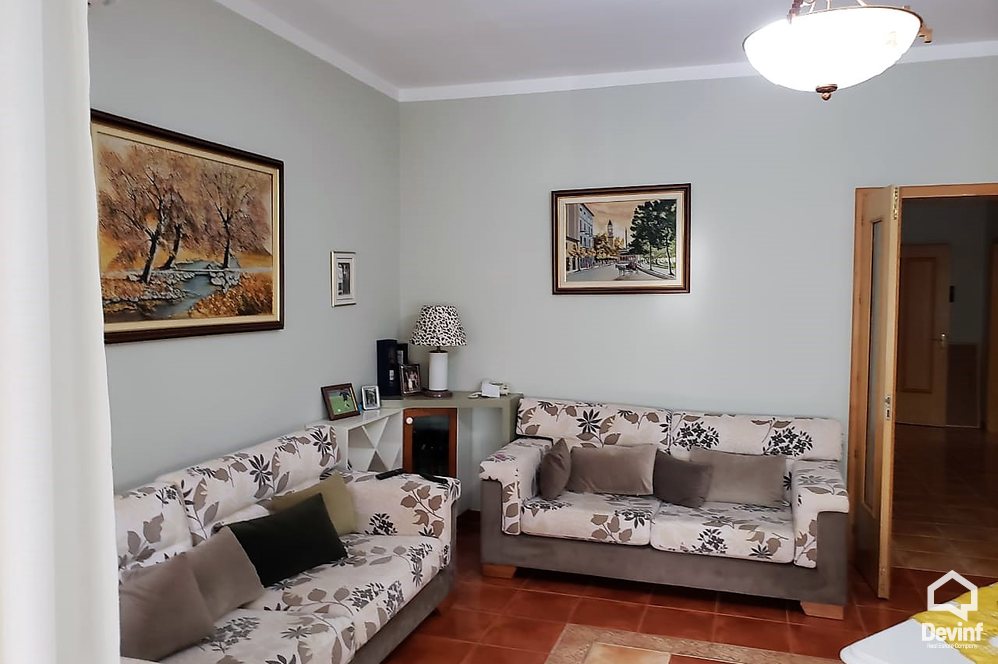 Tirane Qera Apartament 3+1+G Apartament i ri prane Shkolles se Baletit apartament kat vile