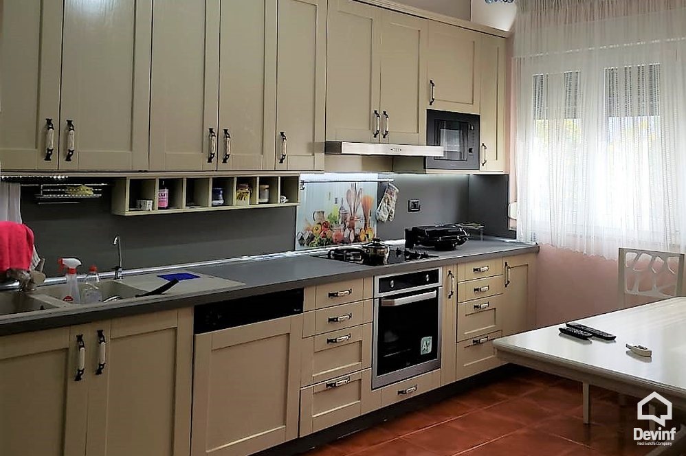 Tirane Qera Apartament 3+1+G Apartament i ri prane Shkolles se Baletit apartament kat vile