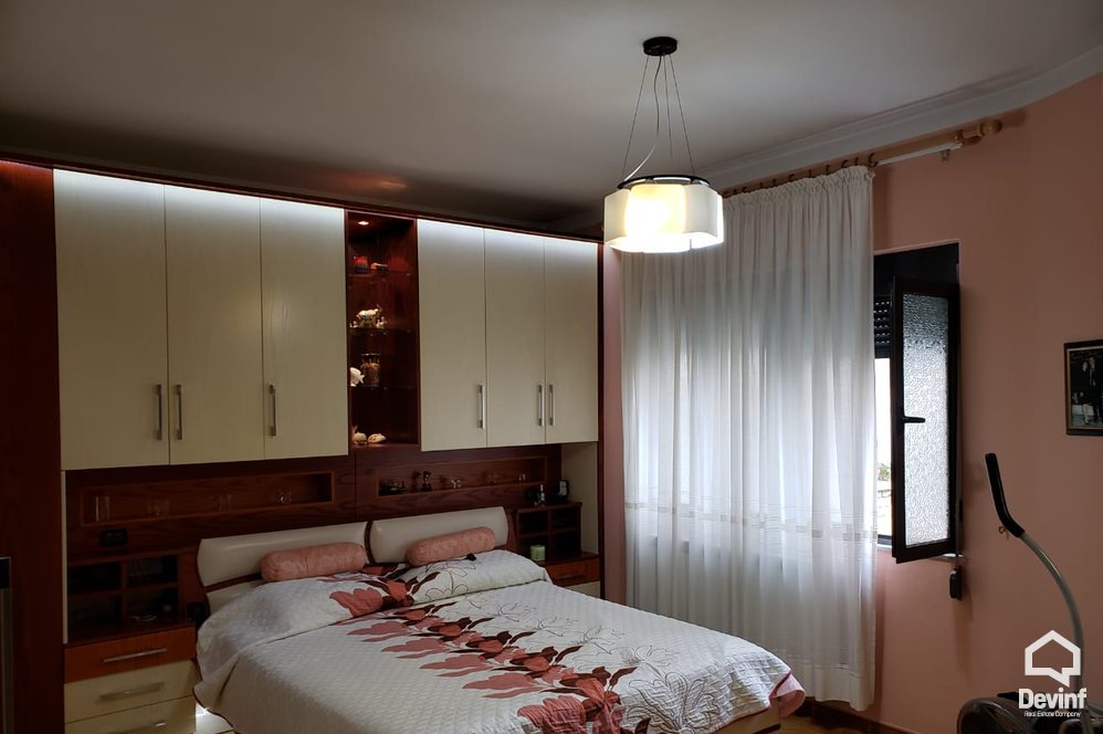 Tirane Qera Apartament 3+1+G Apartament i ri prane Shkolles se Baletit apartament kat vile