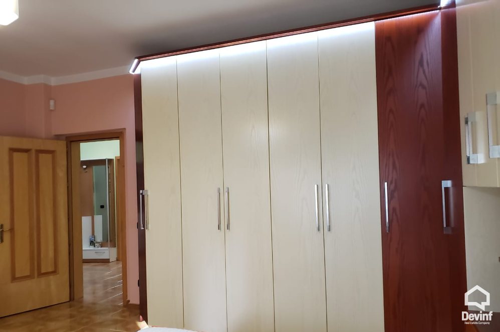 Tirane Qera Apartament 3+1+G Apartament i ri prane Shkolles se Baletit apartament kat vile