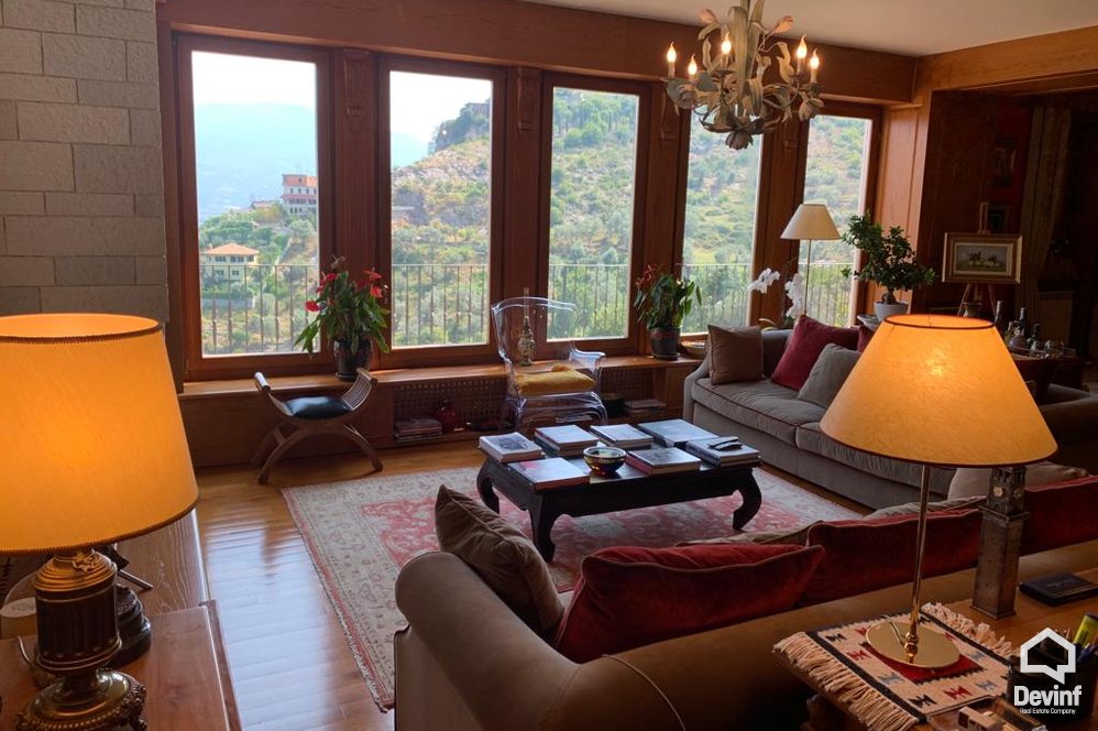 Tirane For Rent Villa 4+1+G In a residential area on the outskirts of Tirana Villa