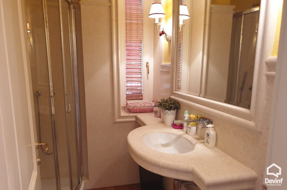 Tirane For Rent Villa 4+1+G In a residential area on the outskirts of Tirana Villa