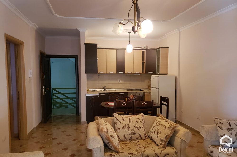 Tirane Qera Apartament 1+1+A Apartament tek Zogu i Zi apartament