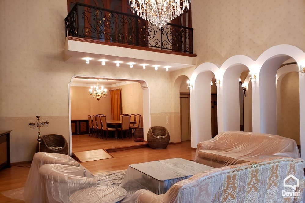 Tirane For Sale Villa Me shume se 4 dhoma Villa close to Dibra Street Villa