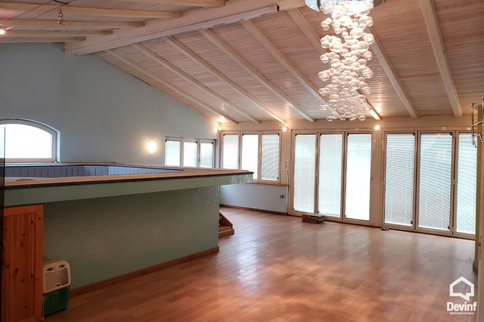 Tirane For Sale Villa Me shume se 4 dhoma Villa close to Dibra Street Villa