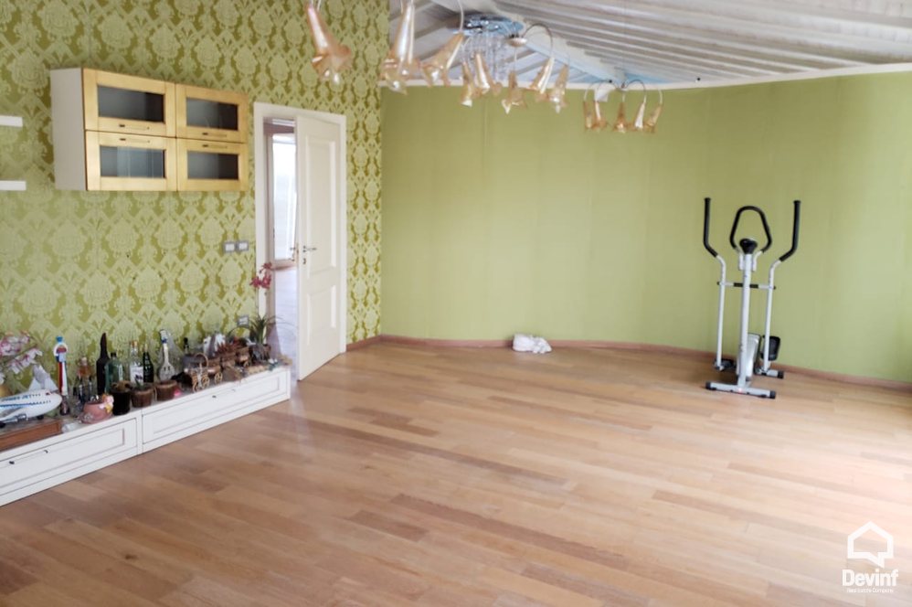 Tirane For Sale Villa Me shume se 4 dhoma Villa close to Dibra Street Villa