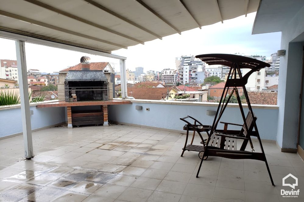 Tirane For Sale Villa Me shume se 4 dhoma Villa close to Dibra Street Villa