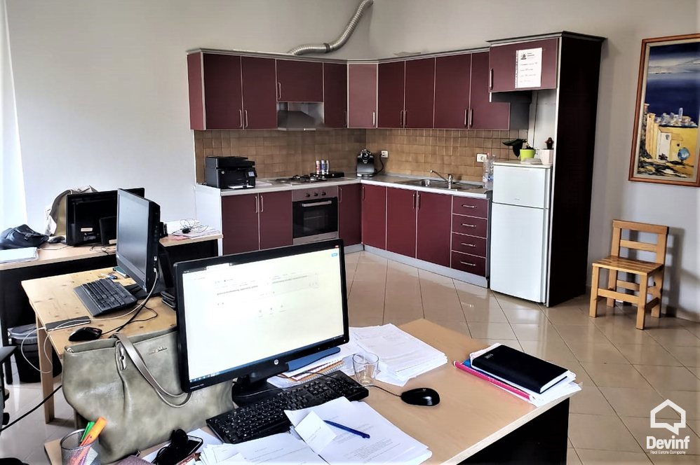 Tirane Qera Apartament 2+1+A Ne Bulevardin Gjergj Fishta apartament zyre
