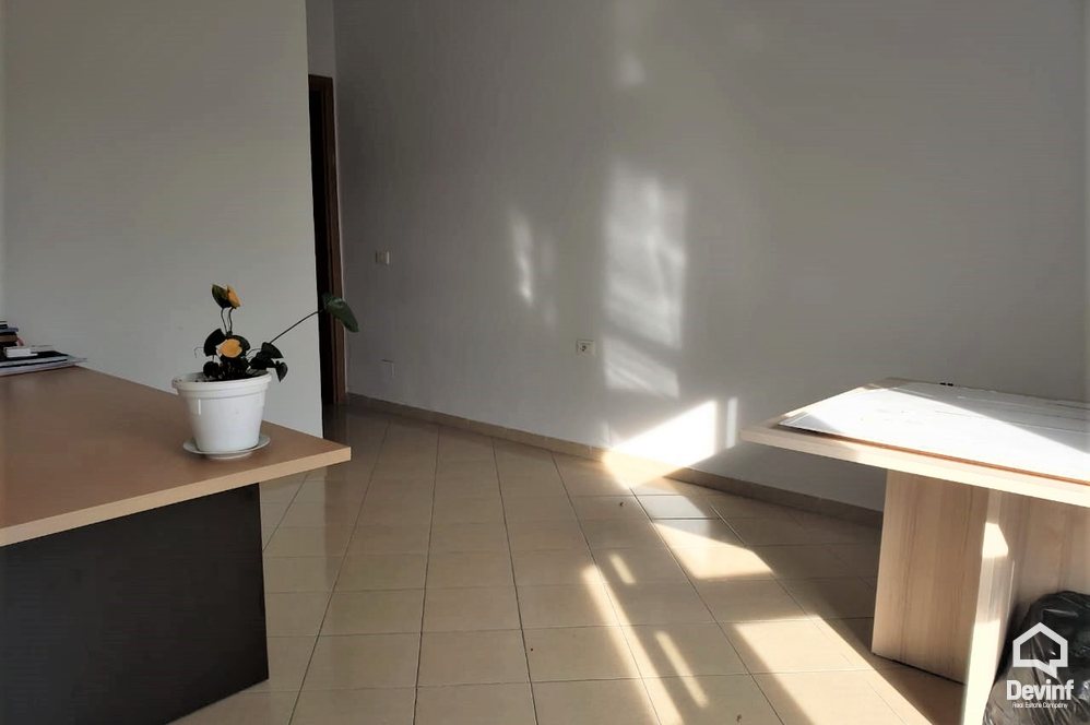 Tirane Qera Apartament 2+1+A Ne Bulevardin Gjergj Fishta apartament zyre