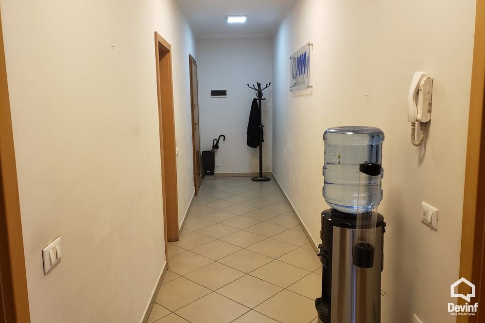Tirane Qera Zyre 2+1+A  apartament