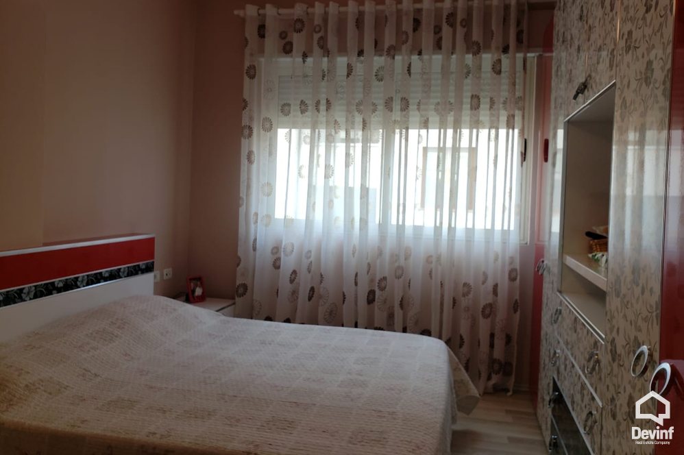 Tirane Shitje Apartament 2+1+A Prane Kopeshtit Botanik apartament