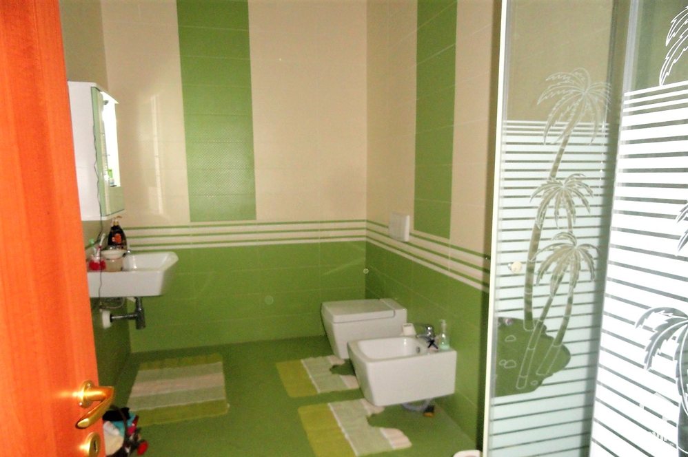 Tirane For Sale Apartment 4+1+G near Dry Lake Apartment