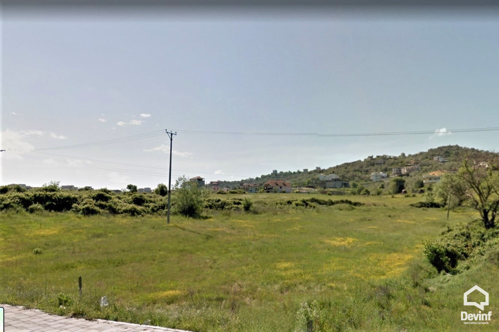 Tirane For Sale Land  Near the Artificial Lake of Tirana Building Plot