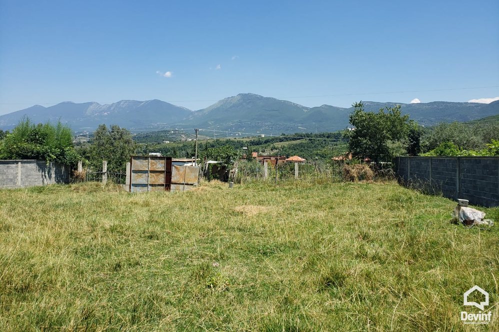 Tirane Shitje Toke  Toka ndodhet ne zonen e Berzhites toke per ndertim