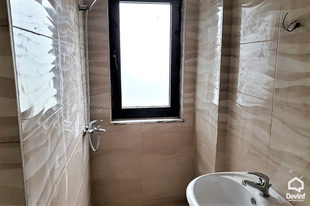 Tirane Shitje Apartament 1+1+A Rruga Muhamet Gjollesha, prane Hotel Mondial apartament